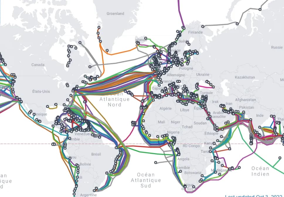 carte des connections des cables sous marins d'internet