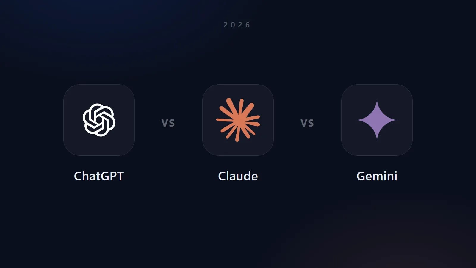 Logos de ChatGPT, Claude et Gemini côte à côte sur fond sombre, face à face pour le comparatif 2026